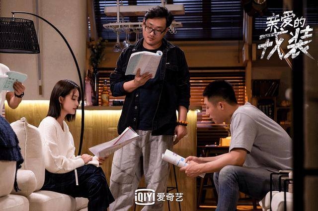 《亲爱的戎装》杀青曝特辑 黄景瑜李沁守护“军装绿”