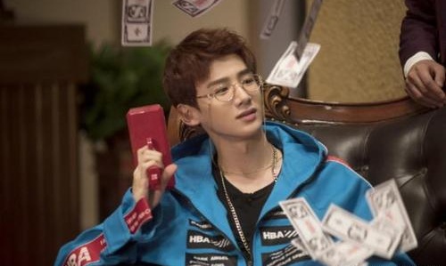 明侦何炅撒贝宁