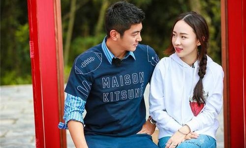 关于杜江霍思燕录制综艺妻子的浪漫旅行的路透照片