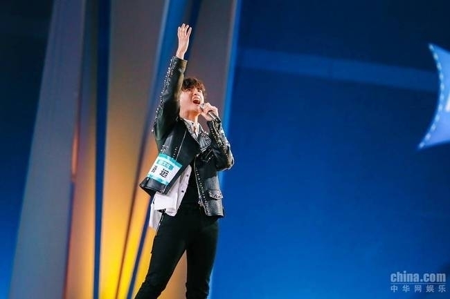 张远《创造营2019》踢馆惊艳全场 坚持梦想燃到飙泪