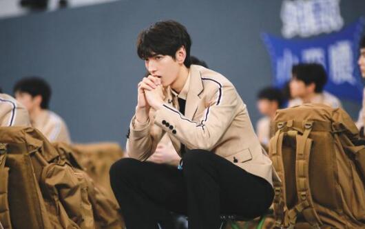 余远帆被粉丝扔鸡蛋于浩然后援会道歉 《创造营》粉丝太可怕了吧