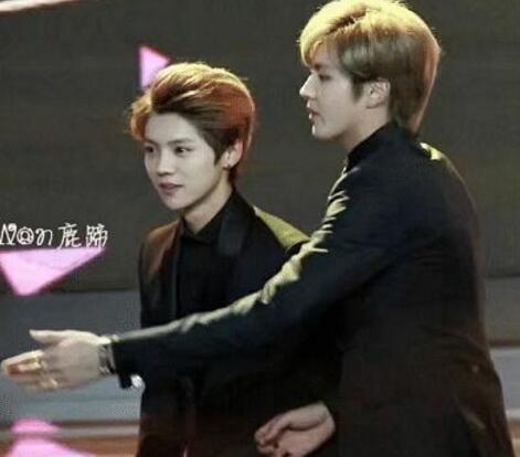 鹿晗感谢黄子韬吴亦凡什么情况 克服恐飞症完成冒险欧洲游