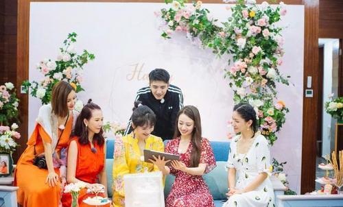 妻子的浪漫旅行