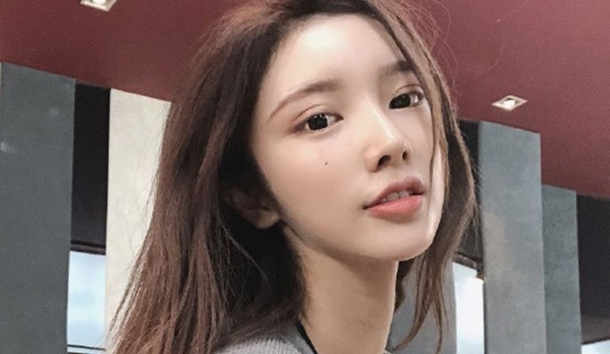 戴燕妮年龄多大