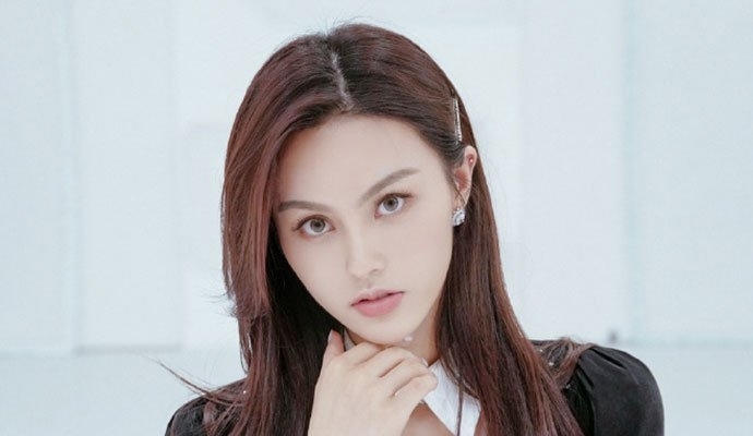 邹思扬个人资料