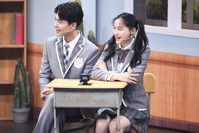 郑爽俞灏明王牌重聚再看“流星雨”华晨宇Q版哪吒造型超可爱