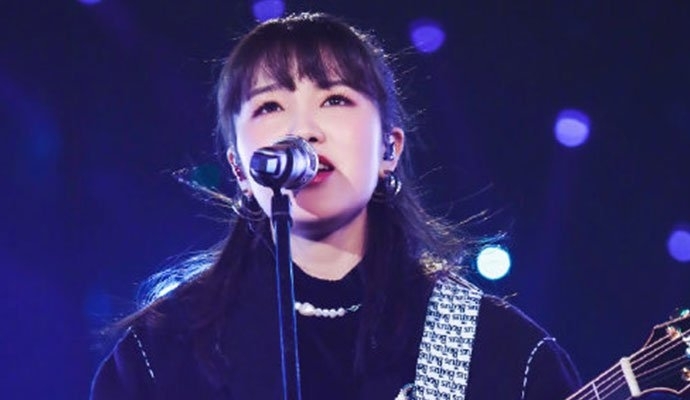 秦凡淇奇袭黄霄云