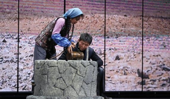 阿如那搭档李冰冰演绎《图雅的婚事》 出色演技圈粉名导