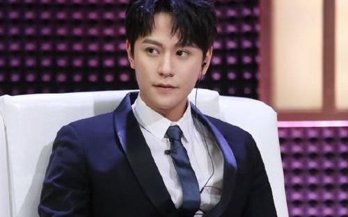 秦俊杰登《声临其境》表现惊喜 吃纸配音高能还原太乙真人