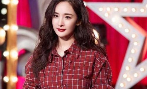 杨幂综艺最新消息除了今年参加的密室大逃脱还有中国达人秀之外