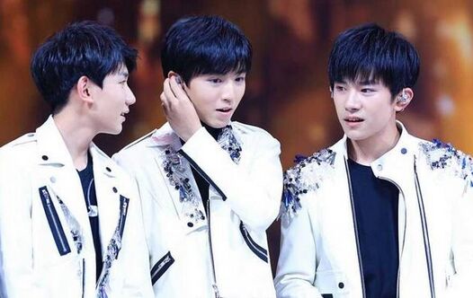 易烊千玺红不红 天猫为什么砸重金签他?