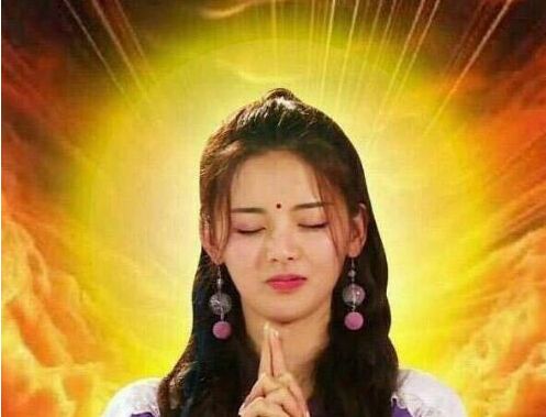 为什么叫杨超越叫锦鲤 揭秘转发杨超越究竟是什么梗