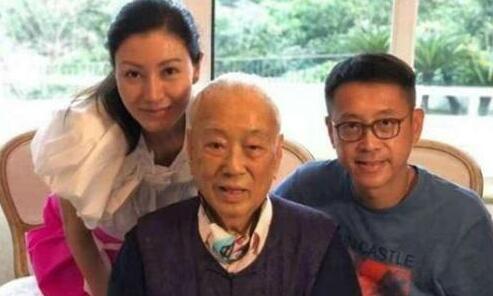 许晋亨夫妻和许世勋