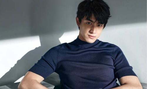 王丽坤被爆出了新恋情，现在还单身的林更新