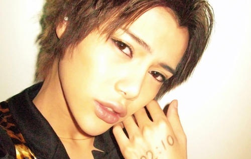 时诗的四个男朋友是谁