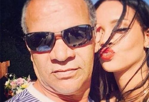 蕾哈娜起诉父亲