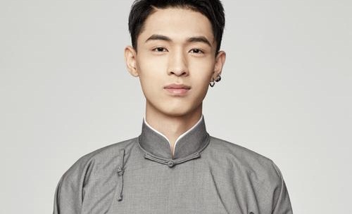 秦霄贤为什么停演