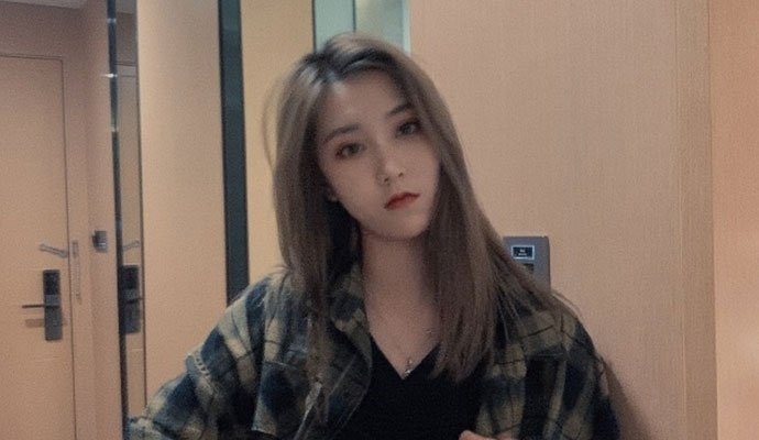 舒一灵个人资料