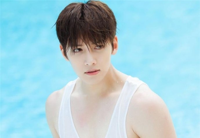 池昌旭整容了吗